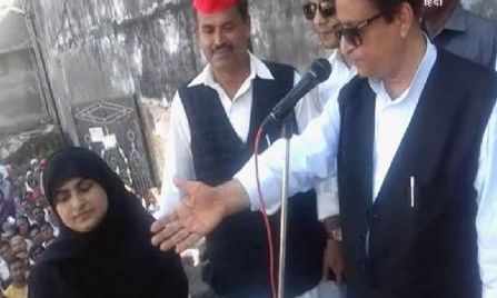 रैली में शब्दों की मर्यादा भूले आजम खां रैली में शब्दों की मर्यादा भूले आजम खां