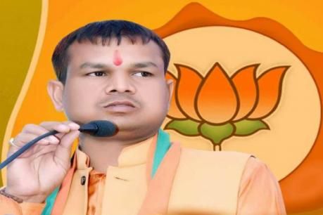 योगी सरकार के मंत्री भी बीजेपी कार्यकर्ताओं को दलाल कहते है योगी सरकार के मंत्री भी बीजेपी कार्यकर्ताओं को दलाल कहते है