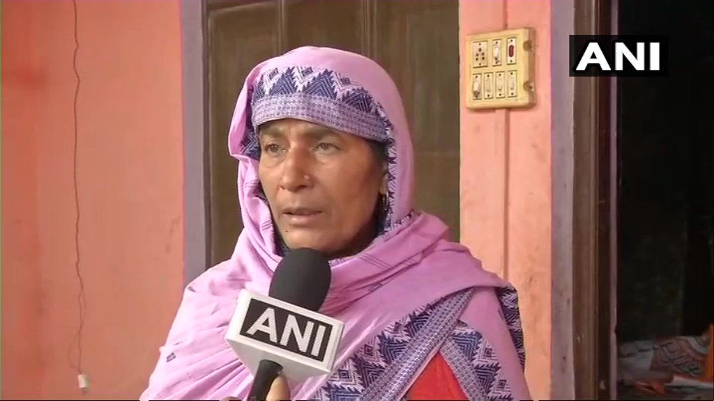 बुलंदशहर हिंसा में आरोपी की मां बोली- पुलिस ने घर में की तोड़फोड़, बहू को पीटा