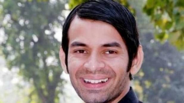 मिट्टी घोटाले में फंसे लालू यादव के बड़े बेटे, सीएम नीतीश ने दिए जांच के आदेश मिट्टी घोटाले में फंसे लालू यादव के बड़े बेटे, सीएम नीतीश ने दिए जांच के आदेश