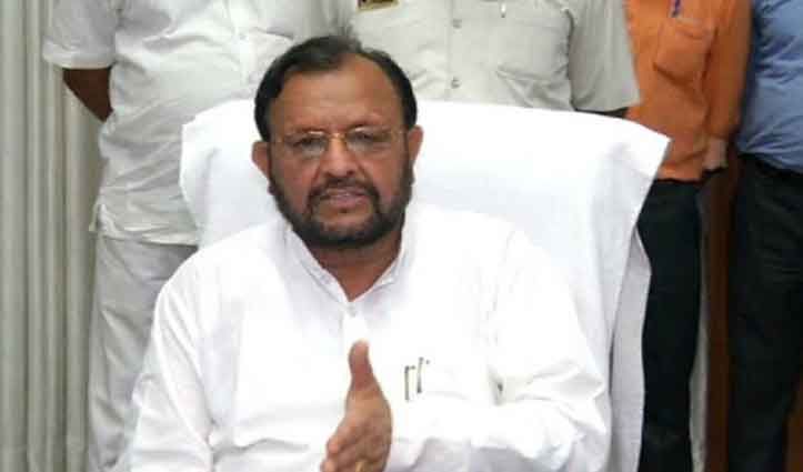 रेप के आरोप पर यूपी के मंत्री बोले, सच्चाई मिले तो कुत्तों से नुचवाया जाए मेरा मांस