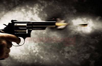 सत्ता के रौब मे अविश्वास प्रस्ताव की बैठक मे हवाई फायरिगं सत्ता के रौब मे अविश्वास प्रस्ताव की बैठक मे हवाई फायरिगं