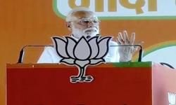 दिल्ली : मेट्रो में लोगों से घिर जाना मेरे लिए यादगार पल होता है