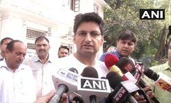 भाजपा का समर्थन करने वाले निर्दलीय विधायकों को जनता जूते से मारेगी: दीपेंद्र हुड्डा भाजपा का समर्थन करने वाले निर्दलीय विधायकों को जनता जूते से मारेगी: दीपेंद्र हुड्डा