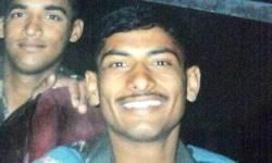 कैप्टन मनोज कुमार पाण्डेय की बन्दूक गरजी तो ऐसी गरजी की जीत उसकी गुलाम हो गयी कैप्टन मनोज कुमार पाण्डेय की बन्दूक गरजी तो ऐसी गरजी की जीत उसकी गुलाम हो गयी