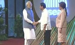 ASEAN : मनीला में 31वें सम्मेलन के उद्घाटन पर पहुंचे पीएम मोदी ASEAN : मनीला में 31वें सम्मेलन के उद्घाटन पर पहुंचे पीएम मोदी