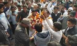 हापुड़: शिवपाल यादव का बीजेपी पर हमला नाम बदलने से कुछ नहीं होता व्यवस्था बदलें, कानून व्यवस्था की कोई चीज नहीं, हत्याएं,महिलाओं पर अत्याचार हो रहा है, 79 सीटों पर हम लड़ेंगे।