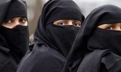 तीन तलाक पीड़ित महिलाओं के लिए अलग से होगा फास्ट ट्रैक कोर्ट, मिलेगी छह हजार रुपये सालाना की आर्थिक मदद तीन तलाक पीड़ित महिलाओं के लिए अलग से होगा फास्ट ट्रैक कोर्ट, मिलेगी छह हजार रुपये सालाना की आर्थिक मदद