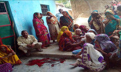 भतीजे को गोलियों से भूना, राइफल ले के फैलाता रहा दहशत भतीजे को गोलियों से भूना, राइफल ले के फैलाता रहा दहशत