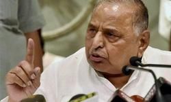 मुलायम के विरोध में बोलना पड़ा भारी, पंचायत अध्यक्ष पद का पूर्व घोषित टिकट कटा मुलायम के विरोध में बोलना पड़ा भारी, पंचायत अध्यक्ष पद का पूर्व घोषित टिकट कटा