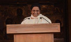 सपा , बसपा की जुगलबंदी का पूरे देश में सकारात्मक संदेश गया, हम भाजपा के खिलाफ लड़ेंगे, भाजपा ने हमारे और सपा के बीच आई नज़दीकी को ख़त्म करने के लिए हमारे उम्मीदवार को हराने का षड्यंत्र किया --मायावती