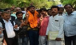 तो ...इन वजहों से तेज बहादुर यादव को दिया सपा ने टिकट! तो ...इन वजहों से तेज बहादुर यादव को दिया सपा ने टिकट!