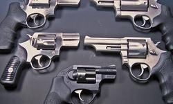 30 जून से अवैध हो जाएगी आपकी बंदूक-पिस्टल, इस पोर्टल पर जल्‍द अपलोड करें अपना लाइसेंस