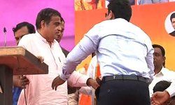 नितिन गडकरी की तबियत बिगड़ी, शिरडी में रैली को कर रहे थे संबोधित