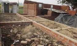 विद्यालय की जमीन पर ग्राम प्रधान द्वारा अवैध कब्जा करने का प्रयास