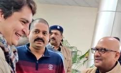 प्रियंका गांधी वाराणसी पहुँचीं, कांग्रेसियों ने किया स्वागत