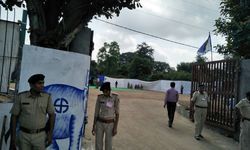 मायावती का गुजरात दौरा आज सुबह 11बजे वड़ोदरा के नवलखी ग्राउंड ,राजमहल रोड मायावती का गुजरात दौरा आज सुबह 11बजे वड़ोदरा के नवलखी ग्राउंड ,राजमहल रोड