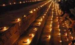 योगी की दीपावली होगी आकर्षक, तैयारियां जोरशोर से जारी योगी की दीपावली होगी आकर्षक, तैयारियां जोरशोर से जारी