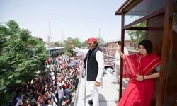 कन्नौज में पीएम मोदी की रैली के फौरन बाद, अखिलेश यादव ने डिंपल के साथ फिर एक बार रोड शो किया