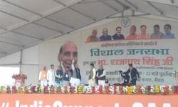 CAA जागरुकता रैली: राजनाथ सिंह बोले- चुटकी बजाकर खत्म कर दी धारा 370