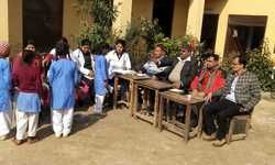 छात्र छात्राओं का स्वास्थ्य परीक्षण स्वास्थ्य विभाग की टीम द्वारा किया गया