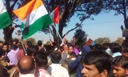 मध्य प्रदेश उपचुनाव : संवेदनशील मुद्दे और कांग्रेस मध्य प्रदेश उपचुनाव : संवेदनशील मुद्दे और कांग्रेस