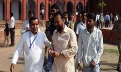 बदायूं से सपा सांसद धर्मेंद्र यादव का जिला प्रशासन पर गंभीर आरोप, सीएम योगी आदित्यनाथ को दी चुनौती