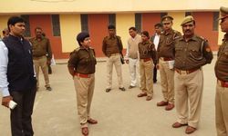 मुरादाबाद : (बिलारी ) आज तहसील परिसर में पुलिसकर्मियों को उप जिलाधिकारी राम प्रकाश सिंह और पुलिस क्षेत्राधिकारी पूनम सिरोही ने पुलिसकर्मियों को निर्देशित किया कि नामांकन के समय प्रत्याशियों के �