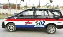 नोएडा में पीसीआर सवार सब इंस्पेक्टर की फाड़ी वर्दी