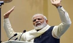 दिल्ली को दोष देने वाली नहीं, दिशा देने वाली सरकार चाहिए