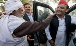 योगी, ममता, नीतीश और लालू से कहीं आगे हैं अखिलेश यादव योगी, ममता, नीतीश और लालू से कहीं आगे हैं अखिलेश यादव