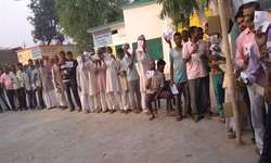 नूरपुर विधानसभा उपचुनाव : 11:00 बजे तक 24.55 प्रतिशत मतदान नूरपुर विधानसभा उपचुनाव : 11:00 बजे तक 24.55 प्रतिशत मतदान