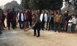 पूर्व सांसद मो ताहिर की बल्लेबाजी