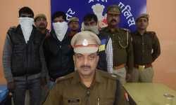 एटा : मारहरा पुलिस द्वारा हाईवे पर लूट की वारदातों को अंजाम देने वाले गैंग का पर्दाफाश एटा : मारहरा पुलिस द्वारा हाईवे पर लूट की वारदातों को अंजाम देने वाले गैंग का पर्दाफाश