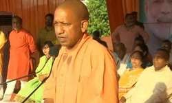 योगी ने कहा-जनता के सामने आना चाहिए राहुल और प्रियंका का असली नाम