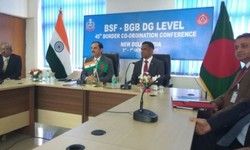 रोहिंग्या मुसलमानों को ना तो बांग्लादेश में आतंक फैलाने देंगे, ना ही भारत में घुसपैठ करने देंगे रोहिंग्या मुसलमानों को ना तो बांग्लादेश में आतंक फैलाने देंगे, ना ही भारत में घुसपैठ करने देंगे