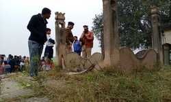 व्यापारी की गोली मारकर हत्या: परिजनों ने लगाया 38 लाख लूट का आरोप व्यापारी की गोली मारकर हत्या: परिजनों ने लगाया 38 लाख लूट का आरोप