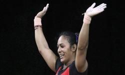 कभी भैंसों की देखरेख करती थीं पूनम, अब विदेश में सोना जीता कभी भैंसों की देखरेख करती थीं पूनम, अब विदेश में सोना जीता