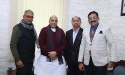 सेंट्रल बार एसोसीएशन लखनऊ के प्रतिनिधि मण्डल ने रक्षा मंत्री राजनाथ सिंह को पन्द्रह सूत्रीय ज्ञापन सौपा