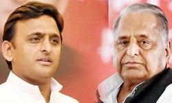 समाजवादी पार्टी के संरक्षक मुलायम सिंह यादव ने अखिलेश को आशिर्वाद दिया