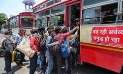 बे-बस मजदूर पर बस की राजनीति : कितनी हकीकत, कितना फसाना – प्रोफेसर (डॉ.) योगेन्द्र यादव बे-बस मजदूर पर बस की राजनीति : कितनी हकीकत, कितना फसाना – प्रोफेसर (डॉ.) योगेन्द्र यादव