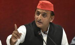 अखिलेश यादव ने चुनाव आयोग से की सीएम योगी आदित्यनाथ की शिकायत