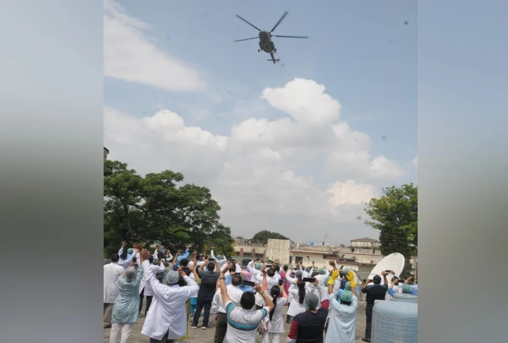 कोरोना योद्धाओं को सैन्य सलाम : अभय सिंह कोरोना योद्धाओं को सैन्य सलाम : अभय सिंह