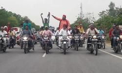 मनोज राय ने बाइक रैली निकालकर दिखाई ताकत
