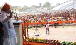 मनोज सिन्हा के नामांकन में शामिल हुए अमित शाह