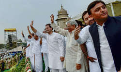 मध्य प्रदेश में सपा-बसपा से कांग्रेस मिला सकती है हाथ मध्य प्रदेश में सपा-बसपा से कांग्रेस मिला सकती है हाथ