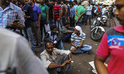 गुजरात में जनता GST-नोटबंदी से असंतुष्ट