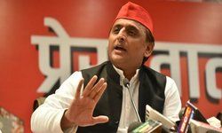 बीजेपी जब चाहें, जहां चाहें विकास के मुद्दे पर कर लें बहस : अखिलेश