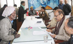 सम्पूूर्ण समाधान दिवस पर समस्याओं के त्वरित एवं गुणवत्तायुक्त निस्तारण करने के निर्देश