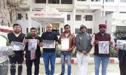 नगर पालिका पर बड़ा आरोप, भारत रक्षा दल ने मंडलायुक्त को ज्ञापन सौंपा